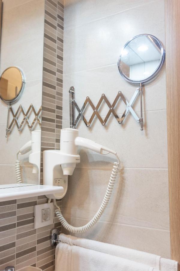 White Dream Penthouse With Jacuzzi Apartment Brasov Ngoại thất bức ảnh